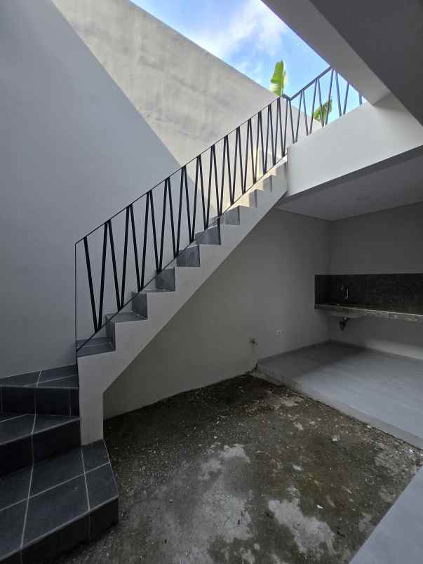 rumah baru modern minimalis di kayu putih jaktim