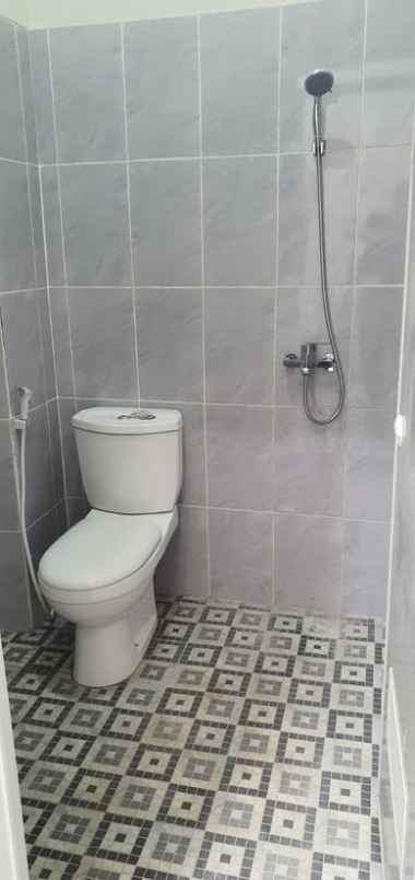 rumah baru ready di jagakarsa jaksel