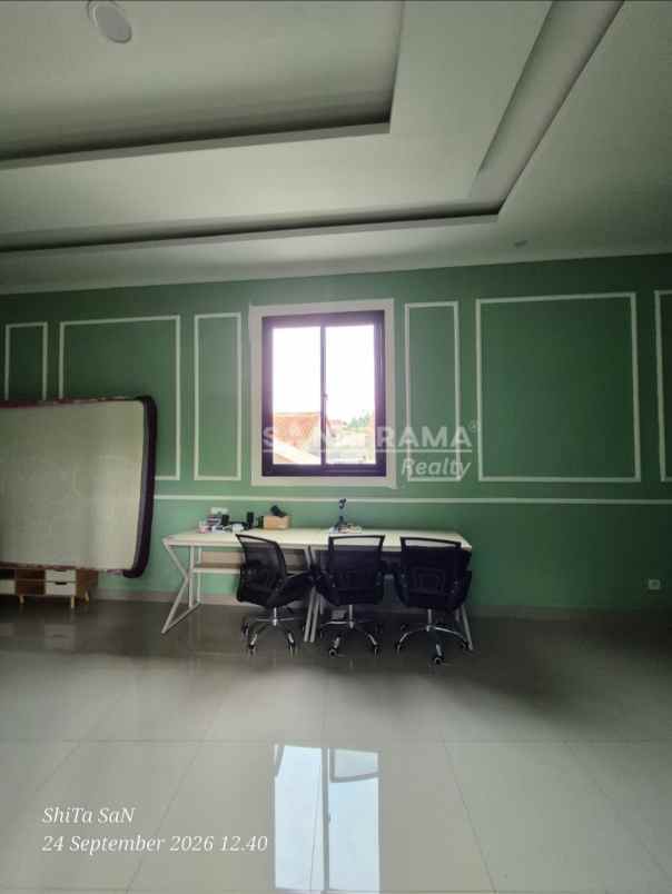 rumah cantik siap huni di pancoran mas akses motor