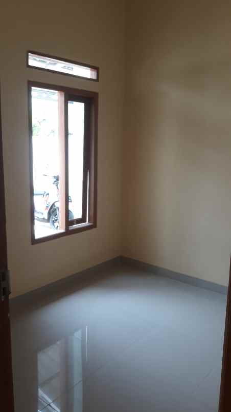 rumah cibinong pondok manggis jl