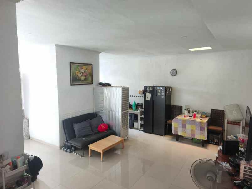 rumah hook jatijajar estate depok lt 166 m rp1 750 m