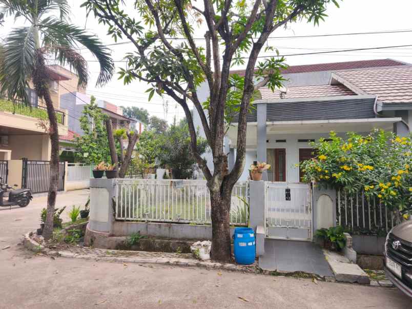 rumah hook jatijajar estate depok lt 166 m rp1 750 m