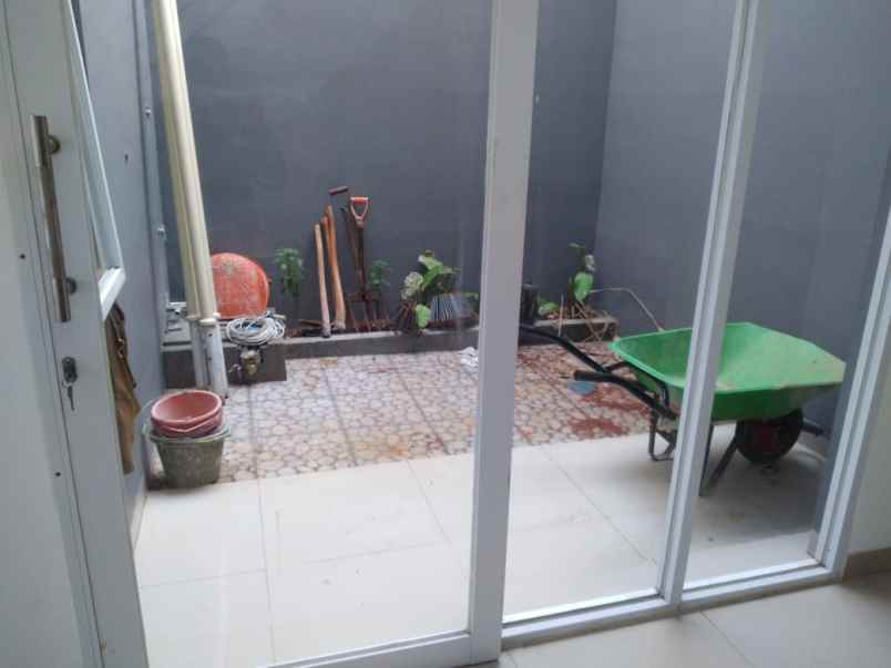 rumah jakarta selatan mewah murah dan luas