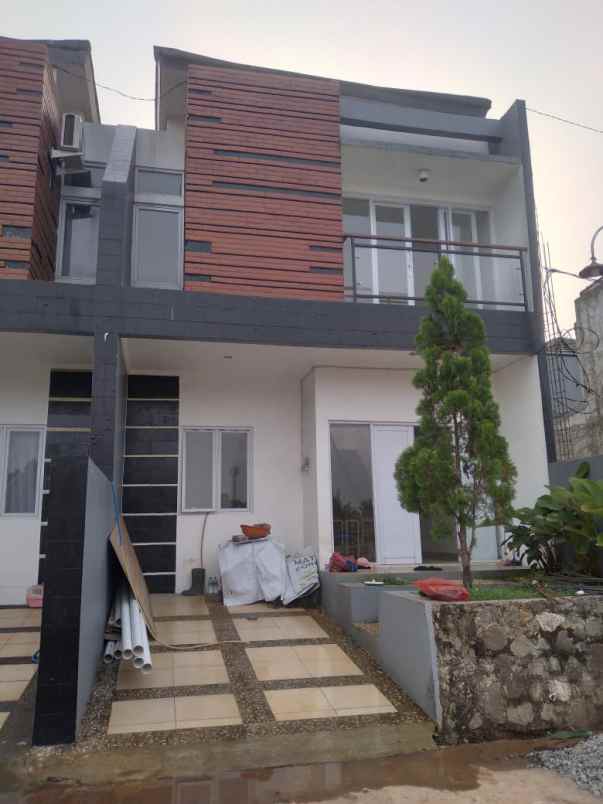 rumah jakarta selatan mewah murah dan luas