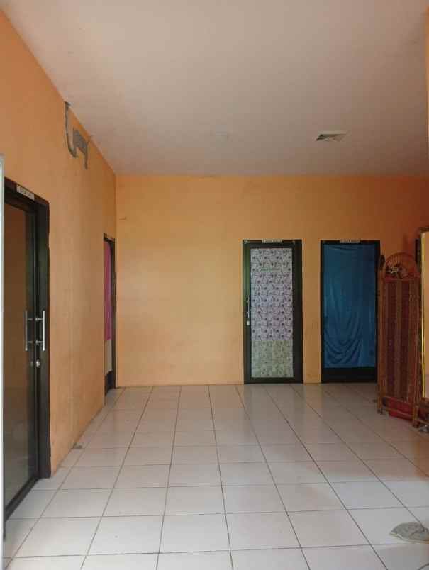 rumah jatiwaringin pangkalan jati jakarta timur