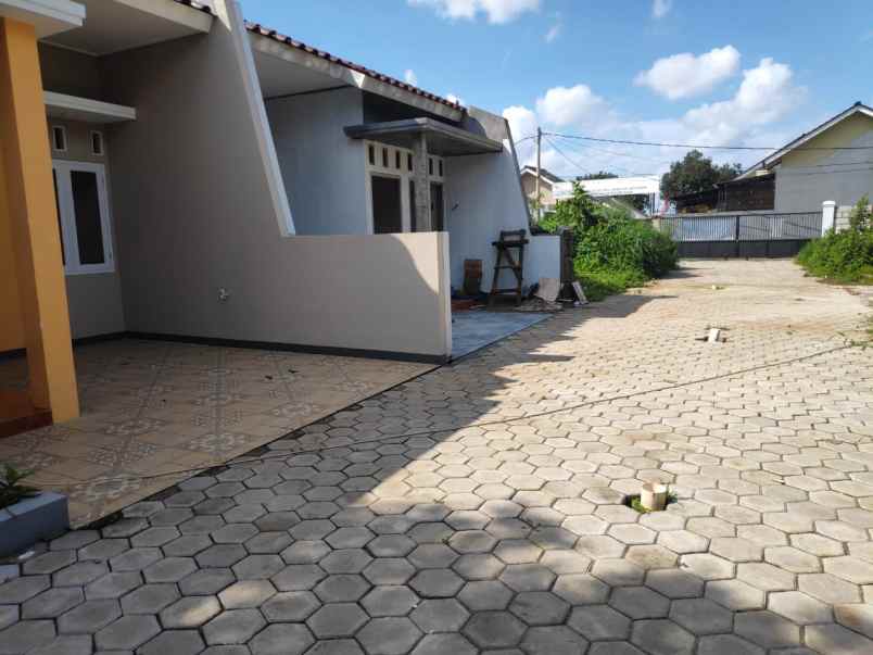 rumah jl cikunir raya pekayon