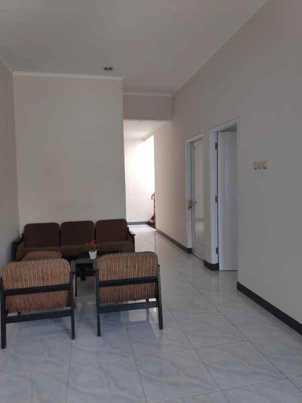 rumah jl cikunir raya pekayon