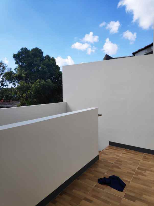 rumah jl cikunir raya pekayon