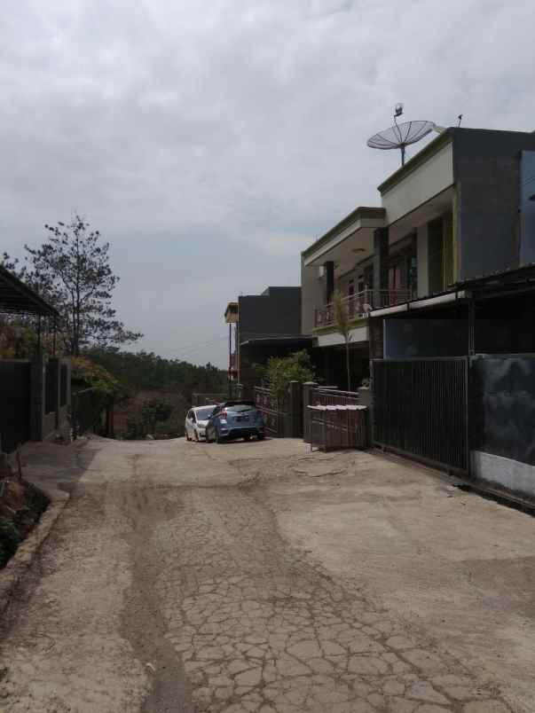 rumah jl pasir honje terusan