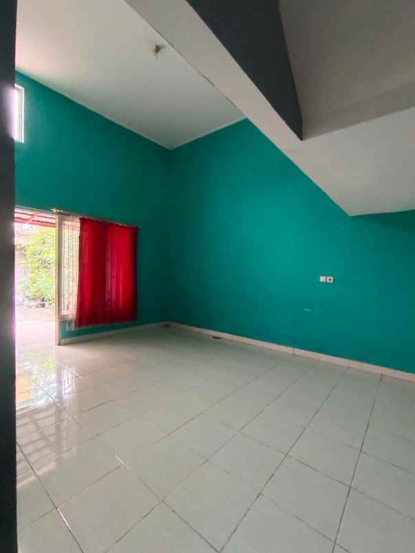 rumah jl raya kodau bekasi kota