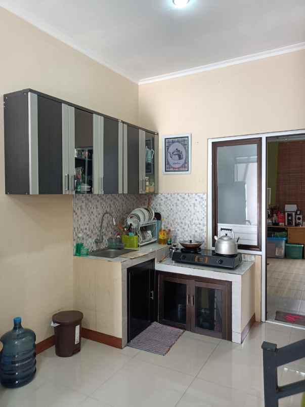 rumah jl sangkuriang barat 2