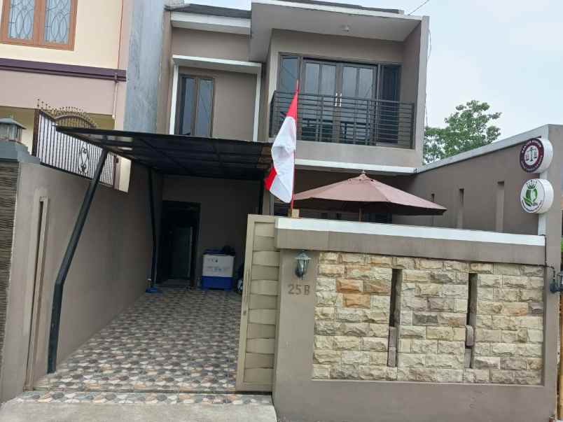 rumah jl sangkuriang barat 2