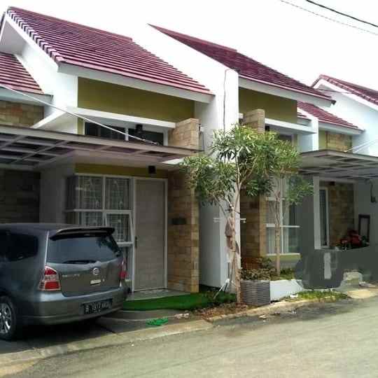 rumah jl serua raya