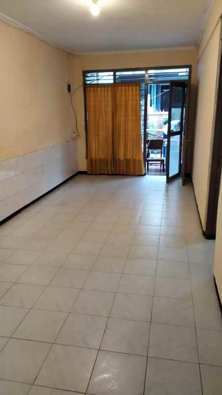 rumah kebayoran baru