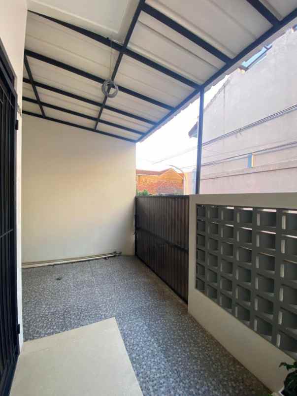 rumah kekinian metro margahayu soekarno hatta bandung