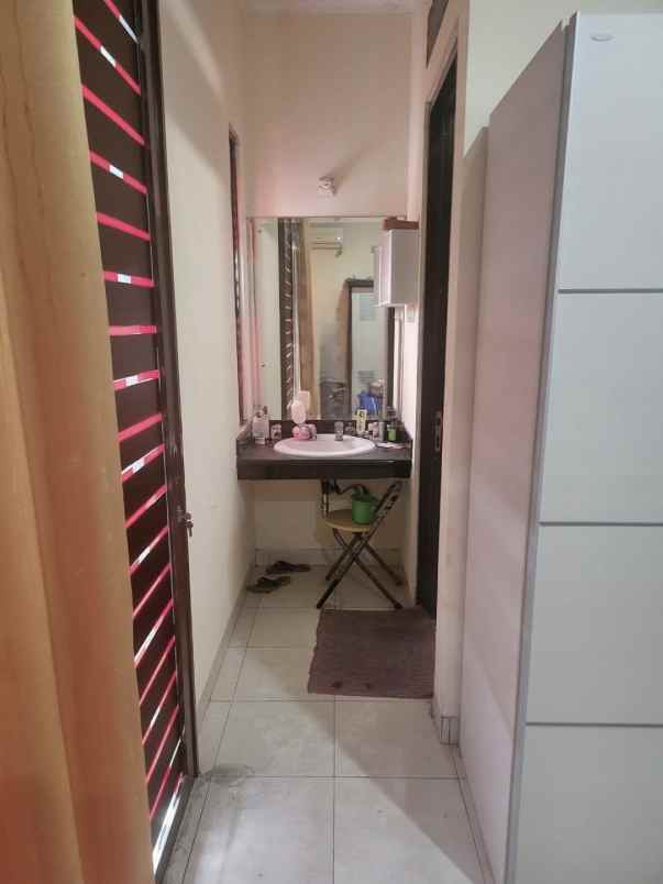 rumah komplek bulog jatiwarna pondok melati bekasi
