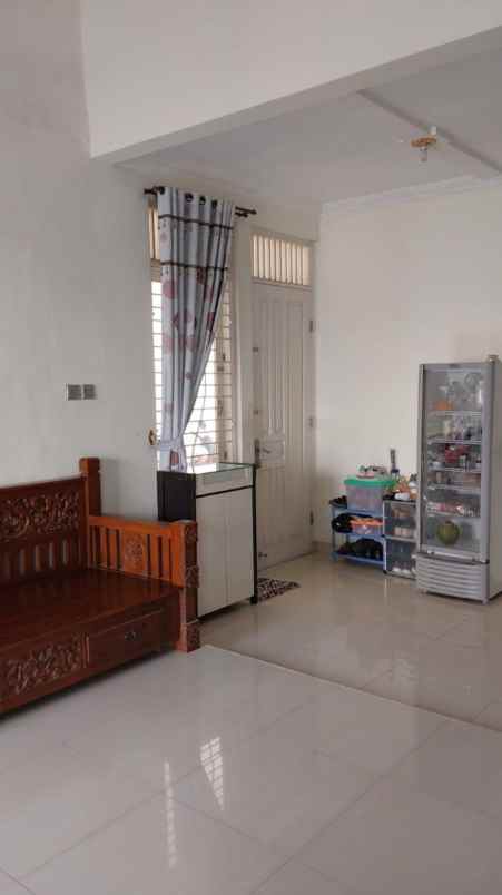 rumah komplek bulog jatiwarna pondok melati bekasi