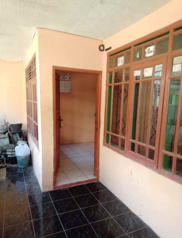 rumah komplek melong green cijerah 15 menit tol baros