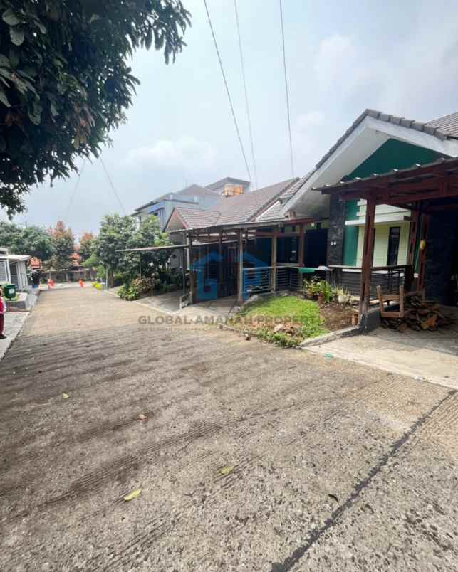 rumah komplek sariwangi 2 carpot dekat polban