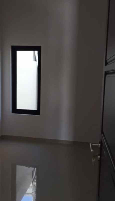 rumah medokan ayu dekat baruk merr gunung anyar dnd