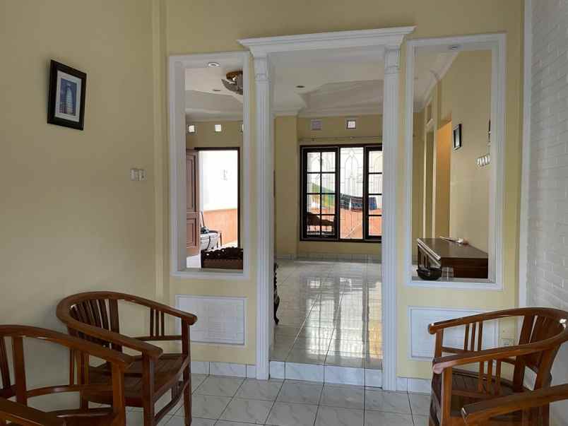 rumah mewah di pengkol jepara