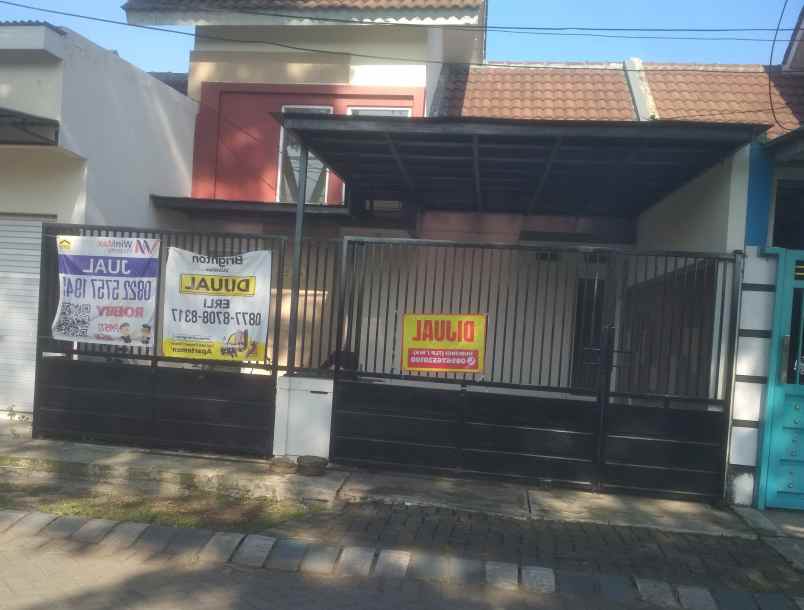rumah minimalis di kota gedangan
