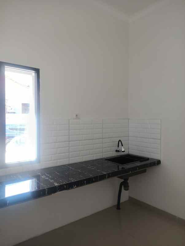 rumah minimalis harga murah di vip bekasi kota