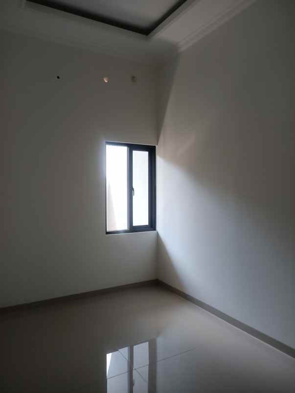 rumah minimalis harga murah di vip bekasi kota