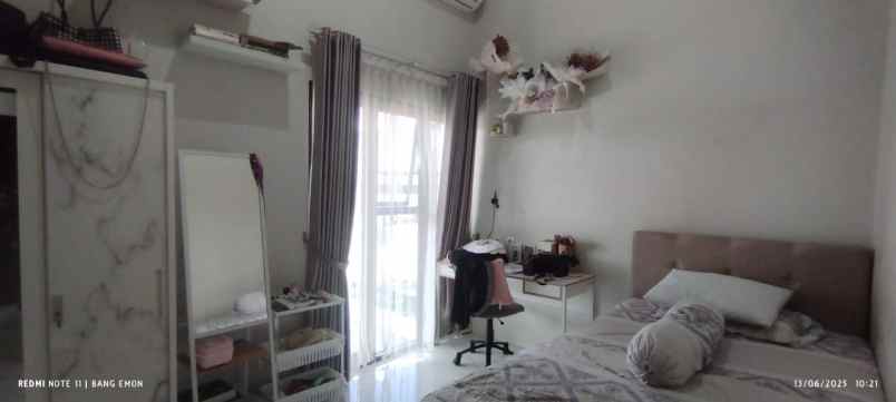 rumah minimalis modern hook hanya 3km kampus unsoed