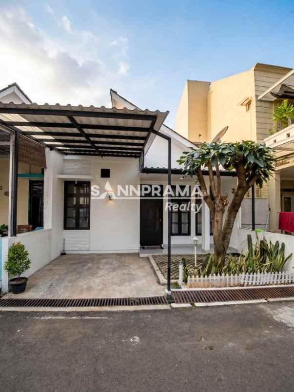rumah minimalis strategis di pancoran mas depok