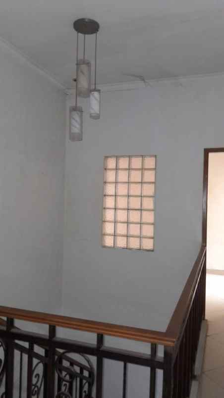 rumah murah di taman laguna cibubur