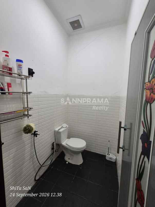 rumah murah siap huni di pancoran mas akses motor