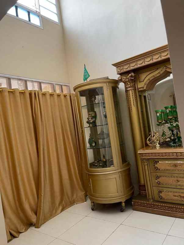 rumah murah tanah luas di kalisari jakarta timur