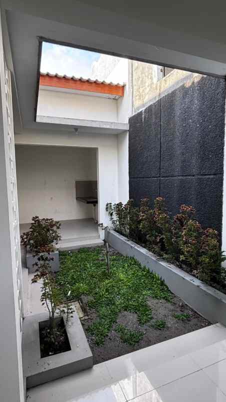 rumah nyaman di lokasi strategis sleman
