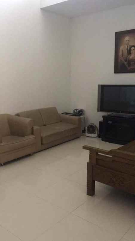 rumah parahyangan permai