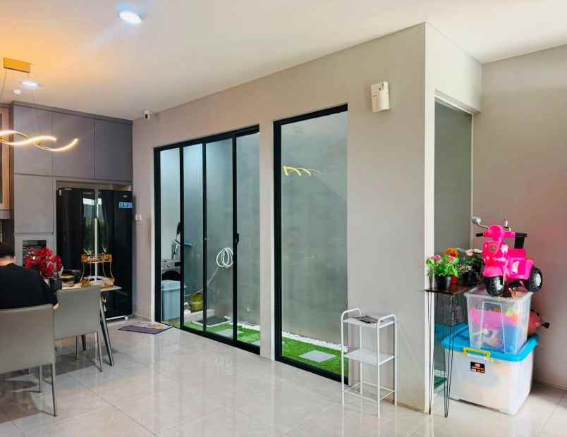 rumah premium harga 2m cluster z living grand wisata