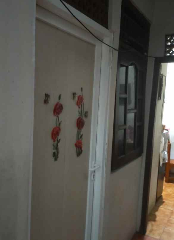 rumah rasamala banyumanik semarang