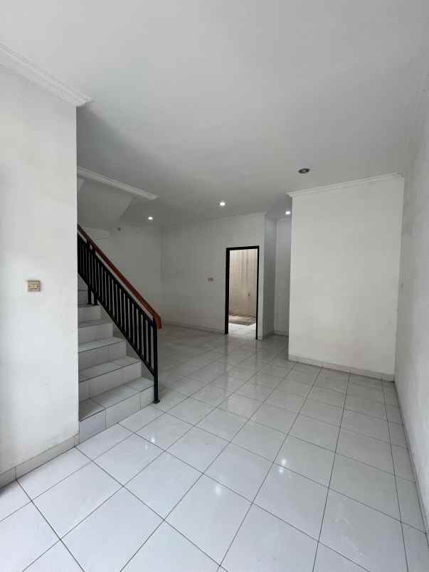 rumah ready siap huni di bekasi timur harga 800 jutaan