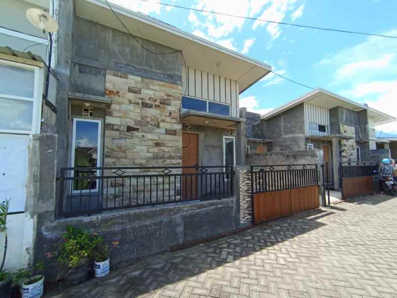 rumah ready unit lokasi dekat sukun kota malang