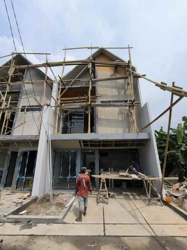 rumah readystok cluster padurenan mustikajaya bekasi