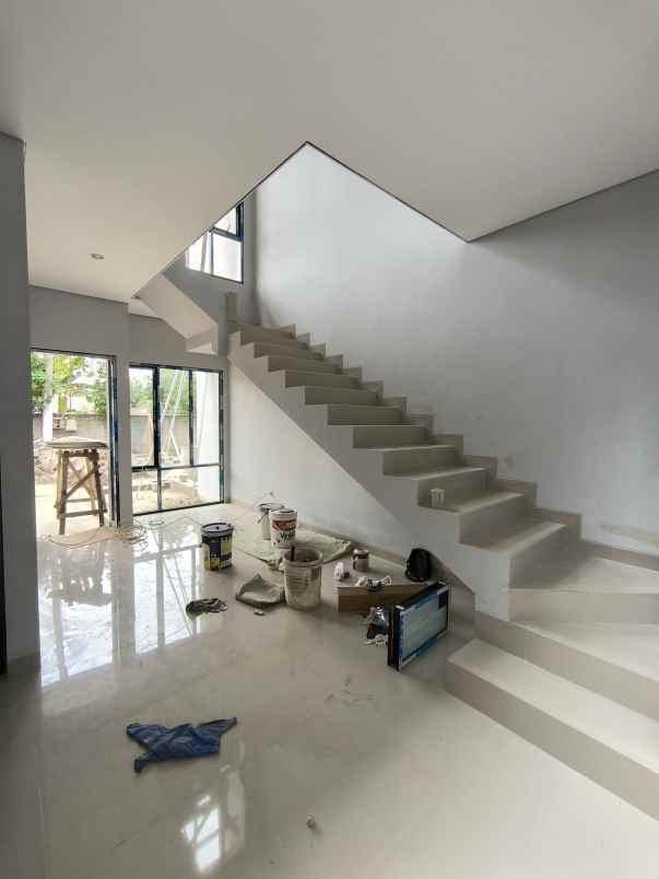 rumah readystok cluster padurenan mustikajaya bekasi