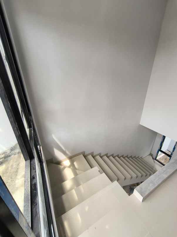 rumah readystok cluster padurenan mustikajaya bekasi