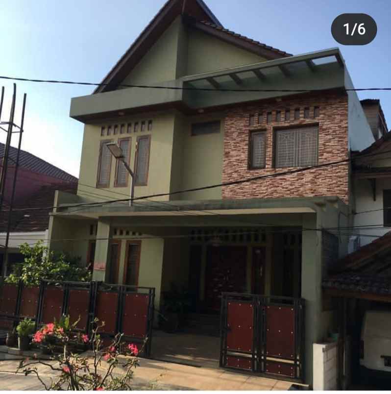 rumah second 2 lantai di grand galaxy city bekasi