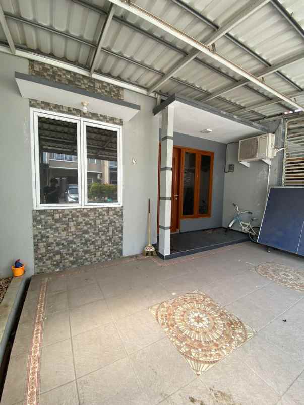 rumah second siap huni di pamulang timur tangsel