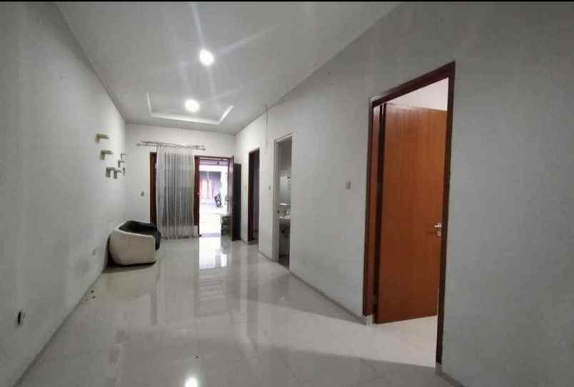 rumah second siap huni di pamulang timur tangsel