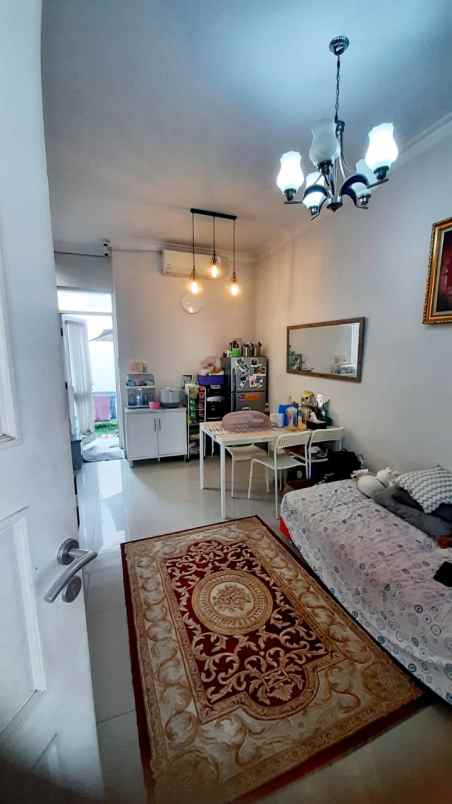 rumah second siap huni di sakura regency3 bekasi