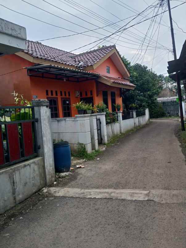 rumah second strategis di situgede bogor barat