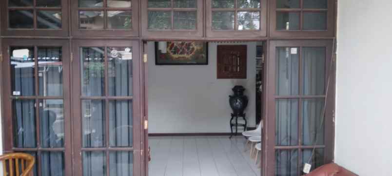 rumah second terawat di cinere depok