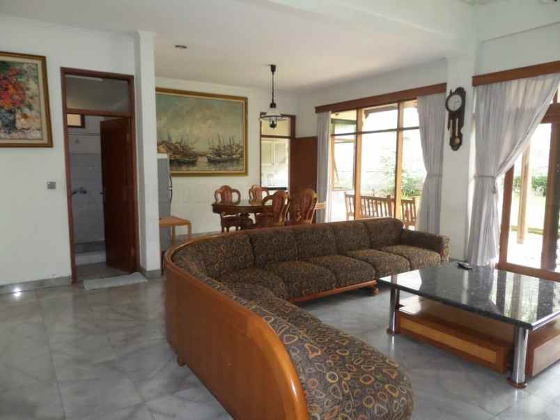 rumah setrasari setramurni