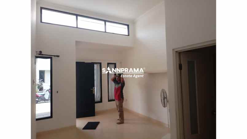 rumah siap huni dekat toll jakarta timur